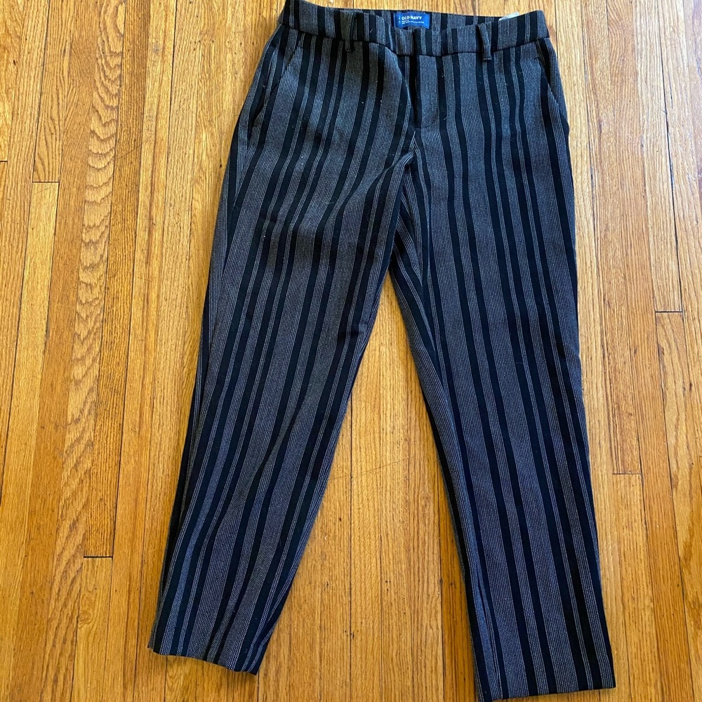 Old Navy women’s work pants! TALL!